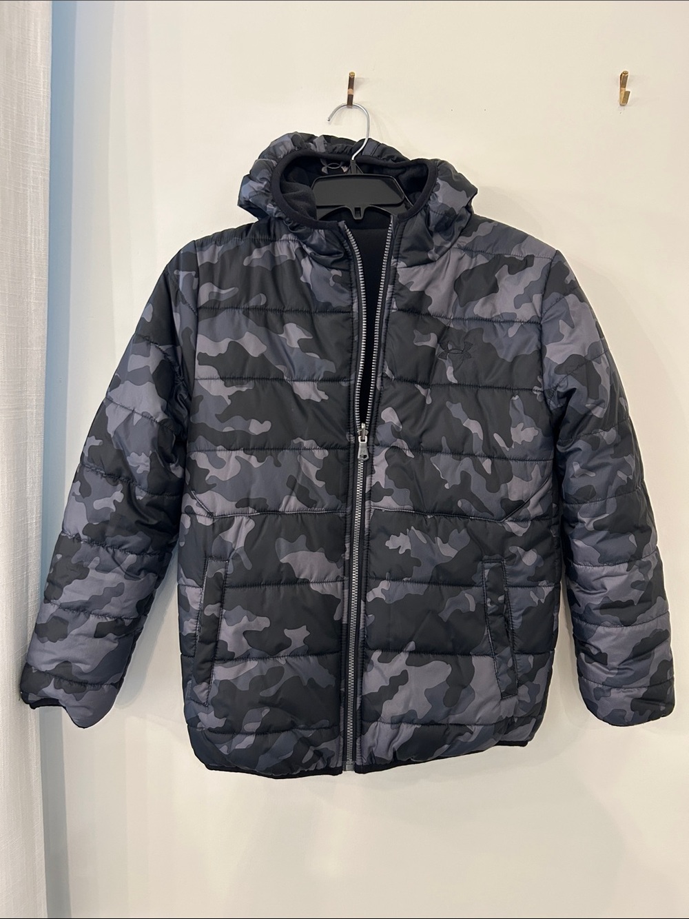 Kids Hooded Puffer Jacket - Black & Gray Camo